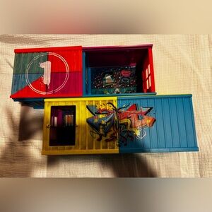 LOL Doll Surprise Clubhouse 11 pcs Furniture Games Container Graffiti Incomplete